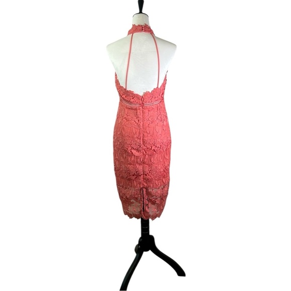 Bardot RTR Coral Embroidered Lace Halter Midi Dress Fully Lined (8) EUC - Picture 4 of 6